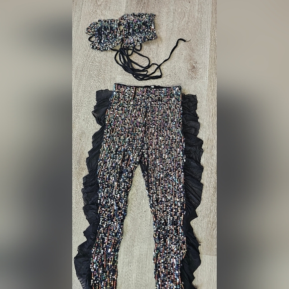 Small Sequin Two-Piece Set - Picture 2 of 7